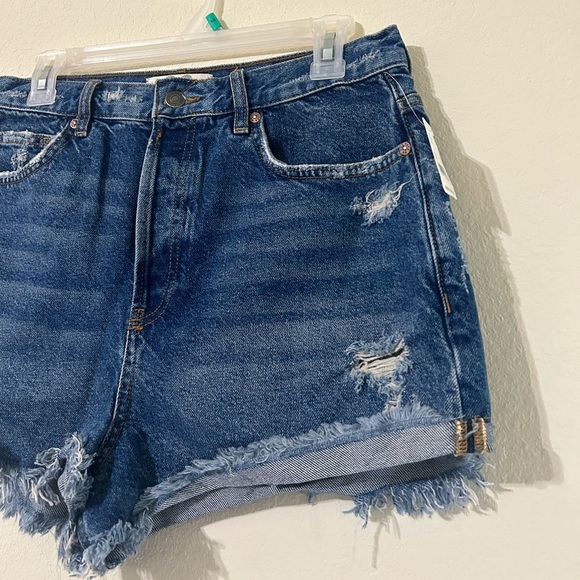 NWT Free People We The Free Deep Sea Blue Distressed Cotton Rolled Size 30 Short - Picture 5 of 11